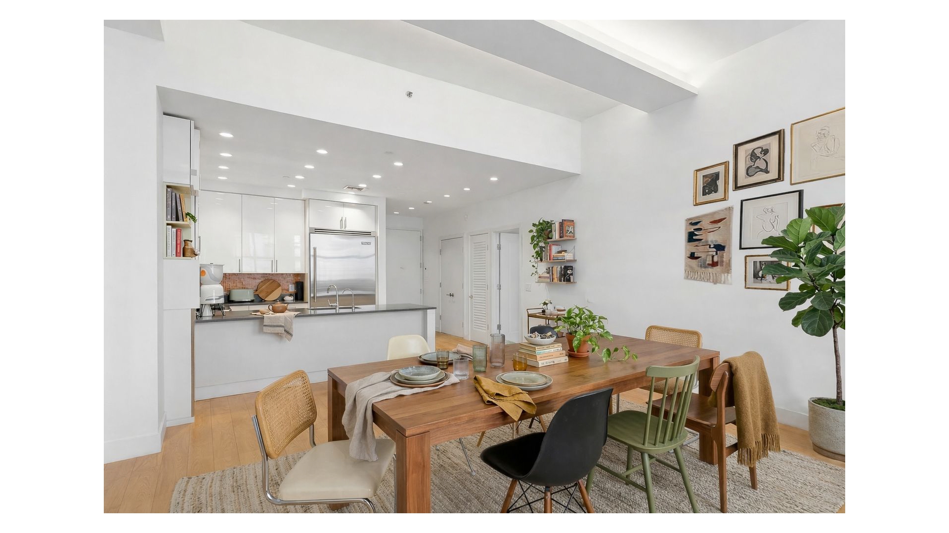 1 HANSON Place 18L