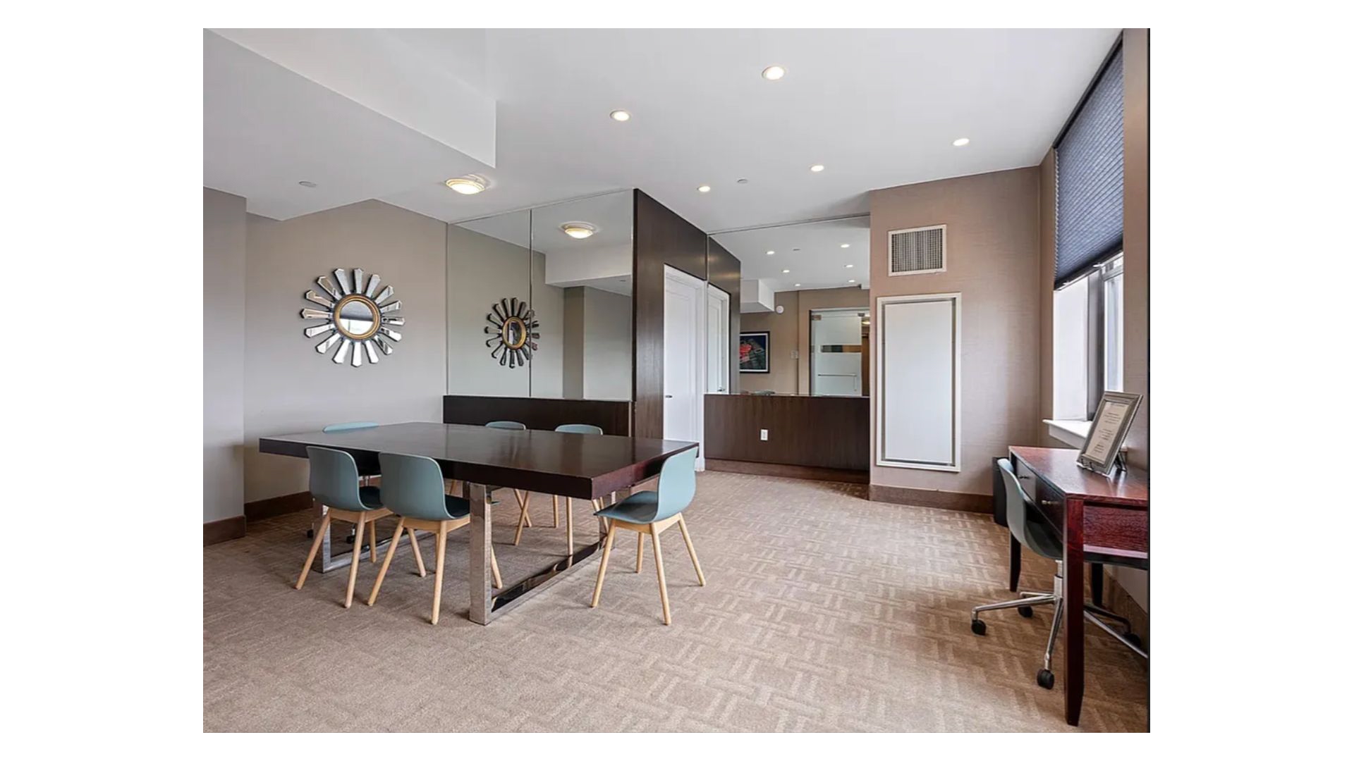 1 HANSON Place 18L