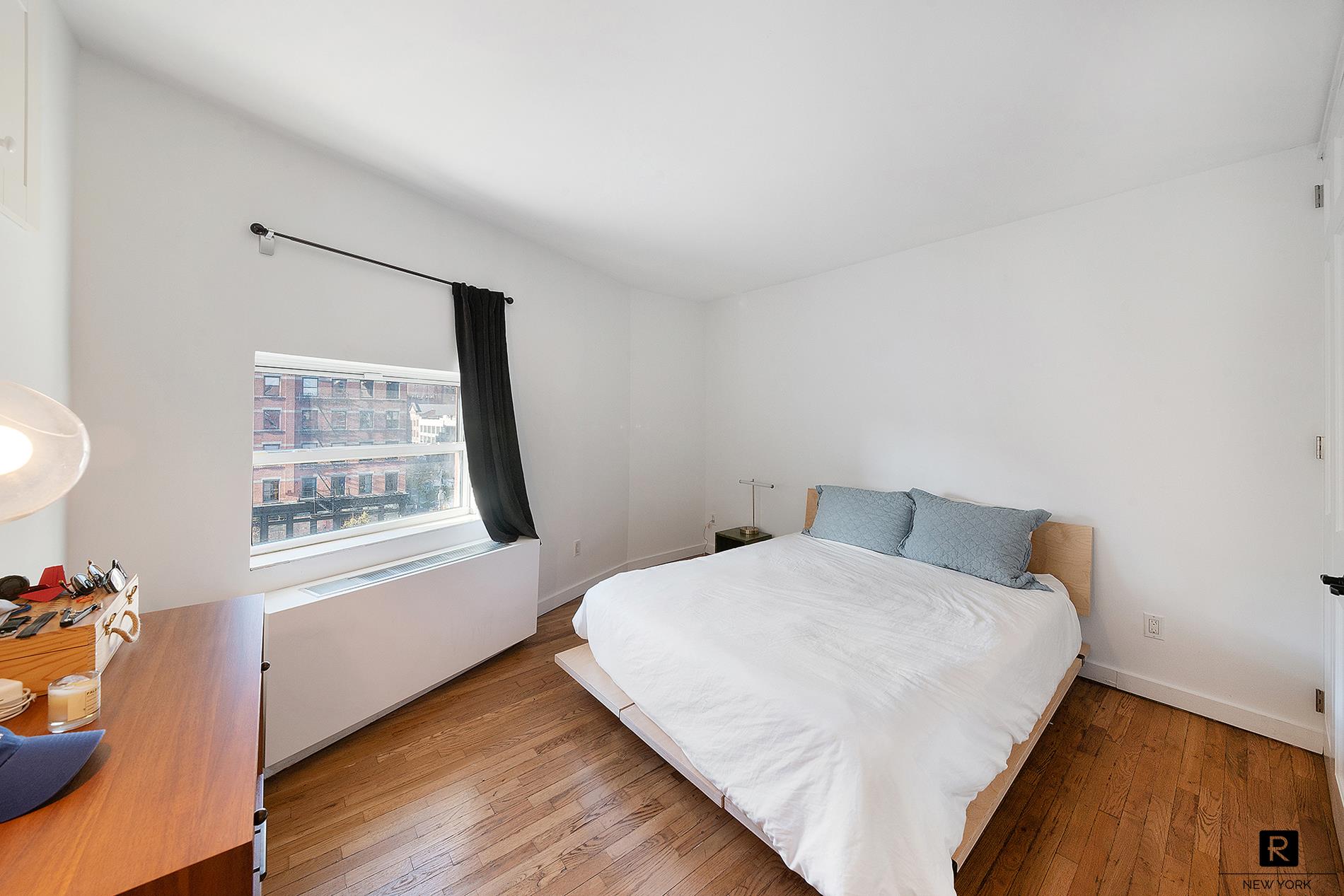 350 W 14th Street 5-C