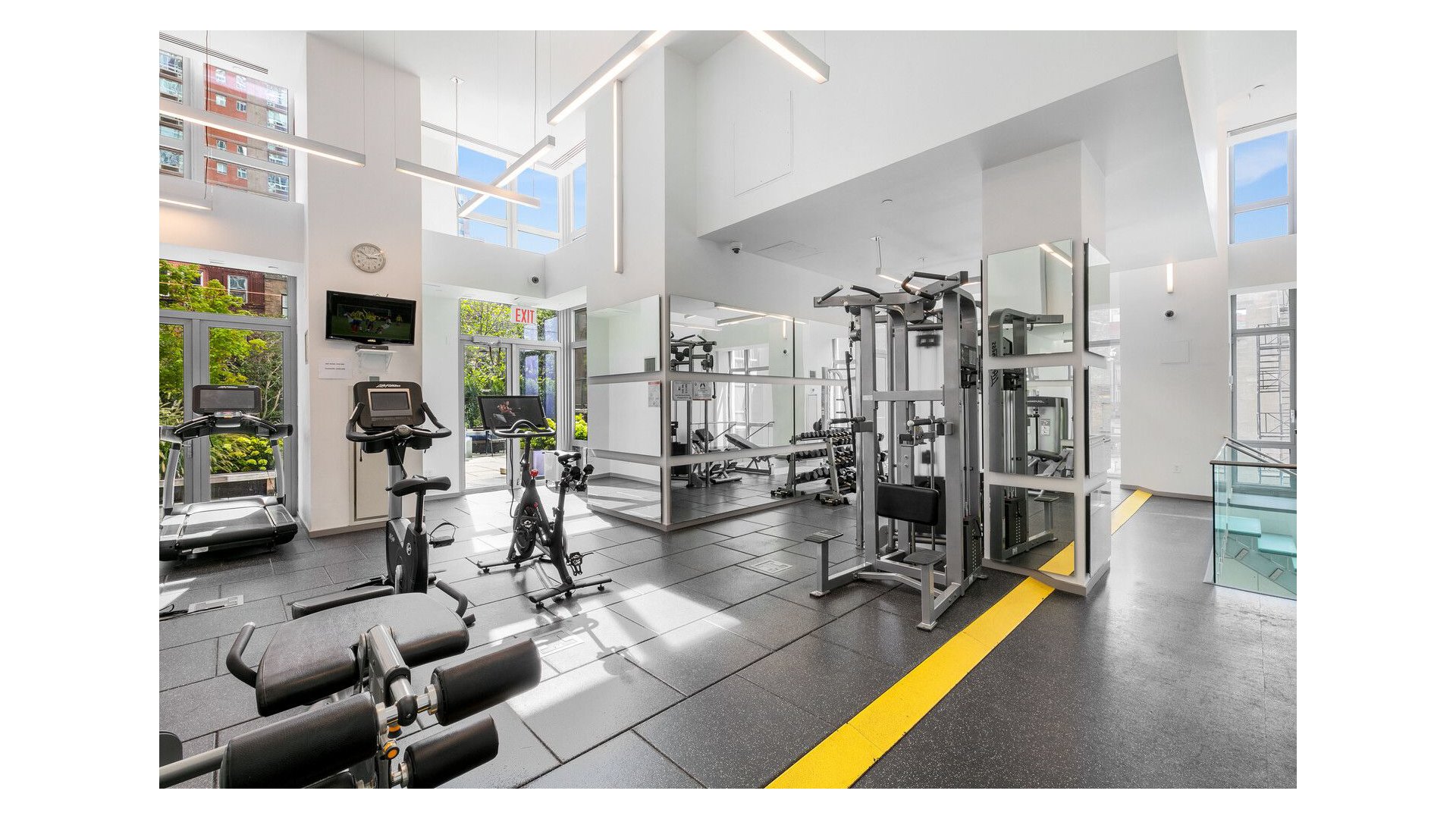 310 W 52ND Street 17A