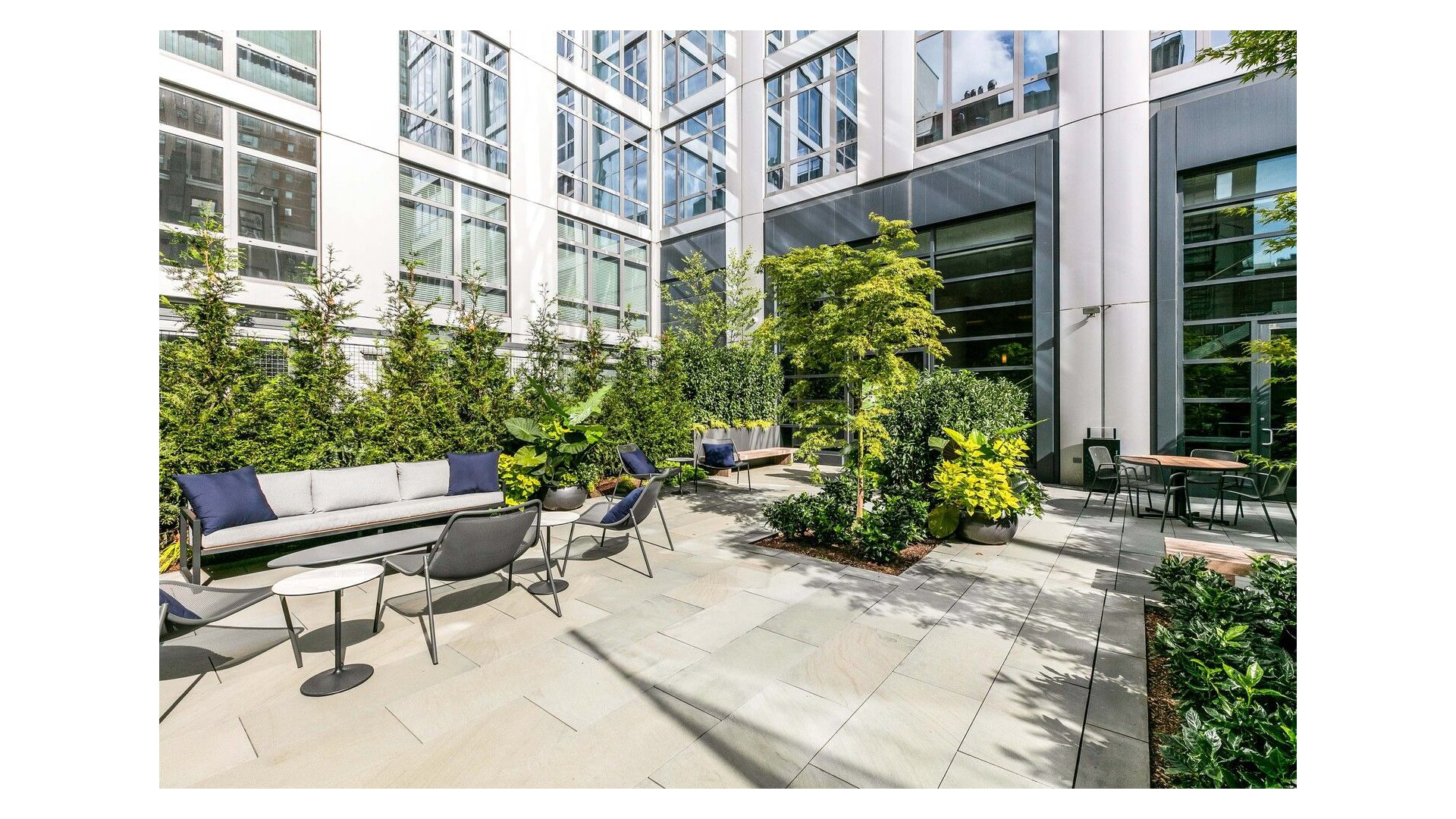 310 W 52ND Street 17A