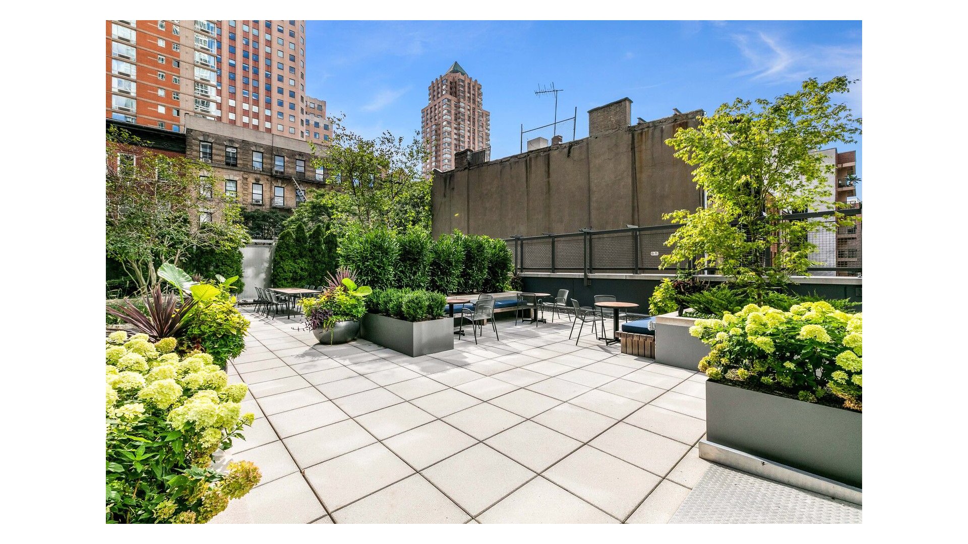 310 W 52ND Street 17A