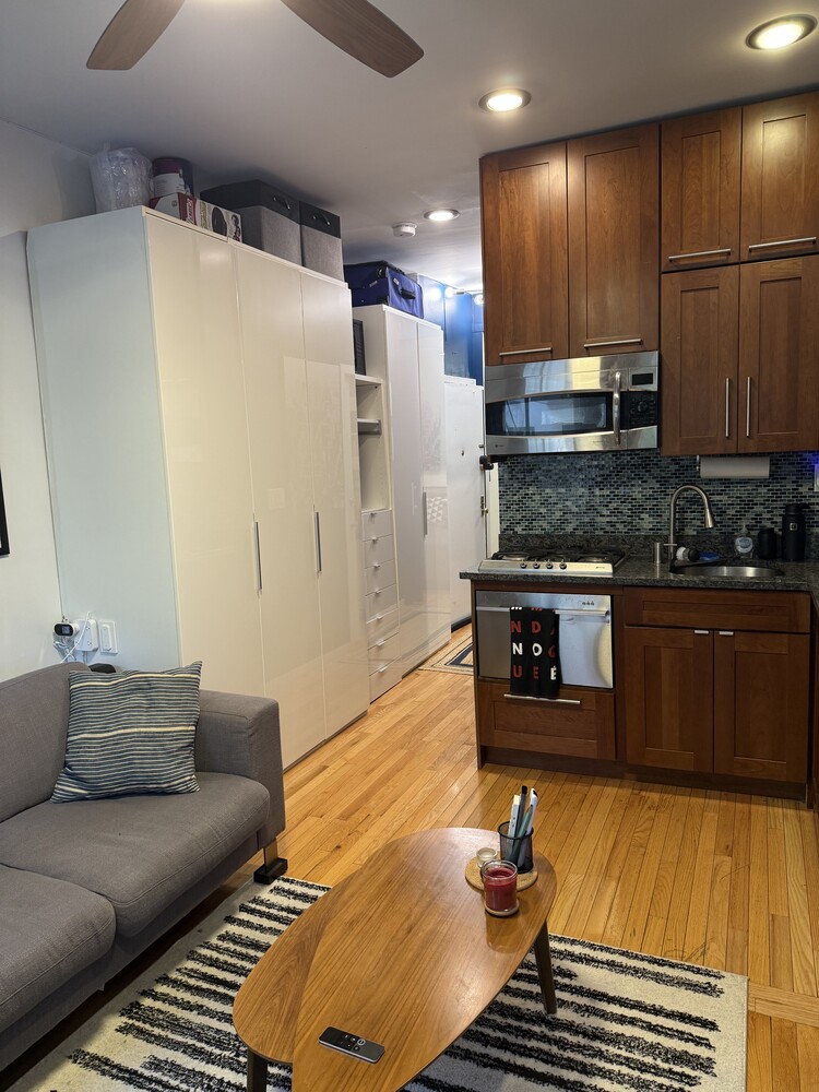 438 W 49TH Street 2B