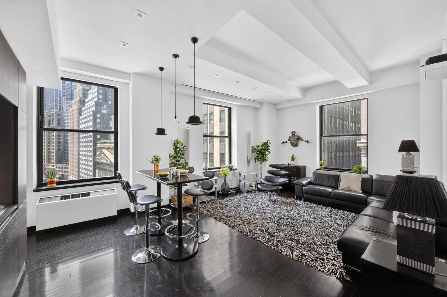 20 PINE Street 907/908