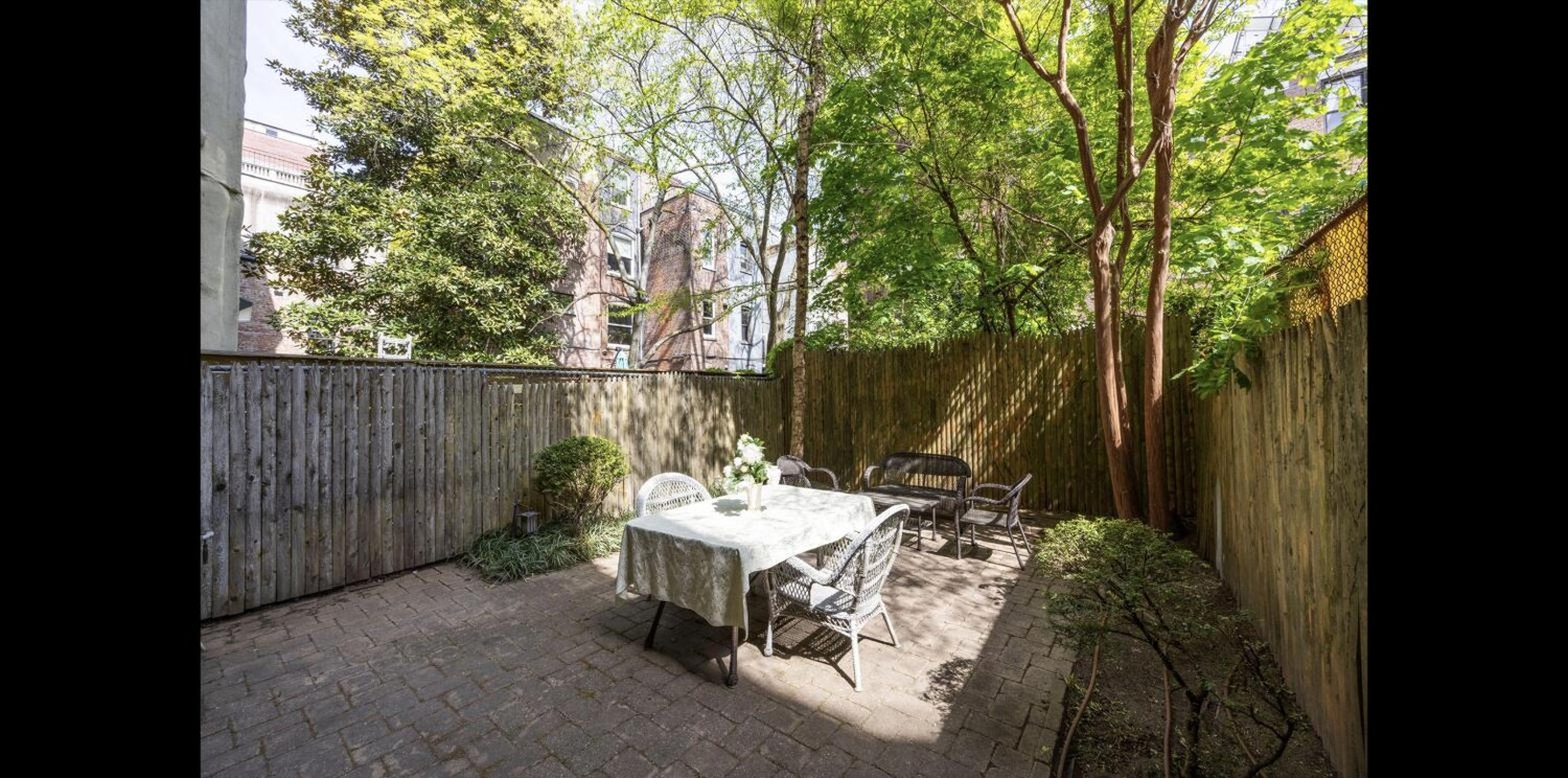 329 CONVENT Avenue