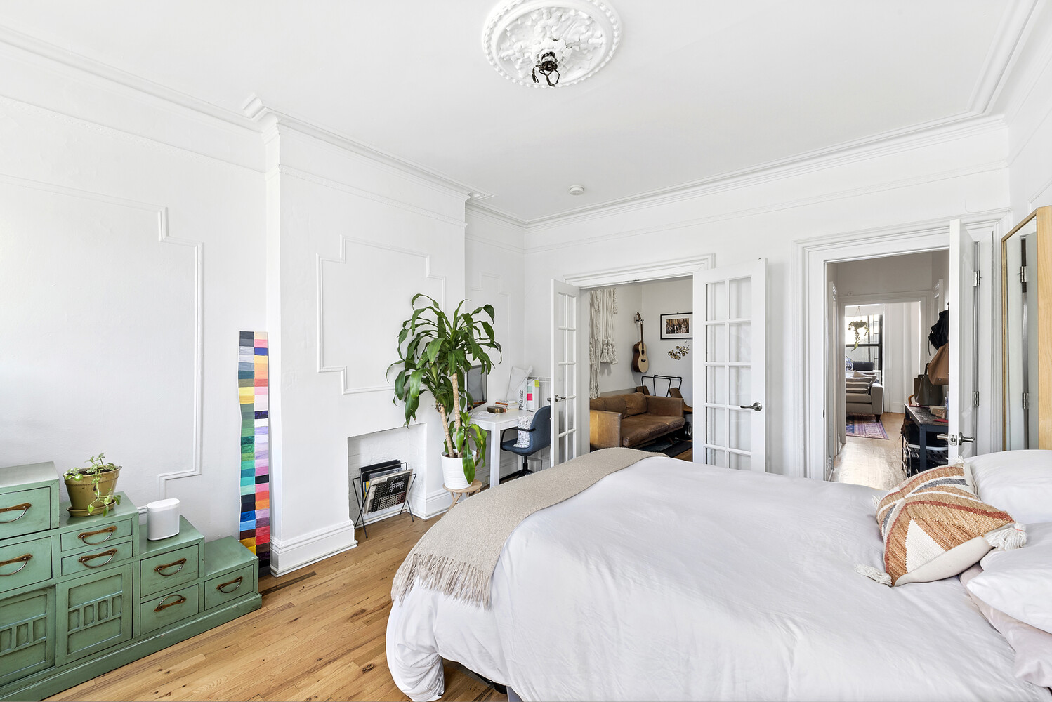 605 VANDERBILT Avenue 2