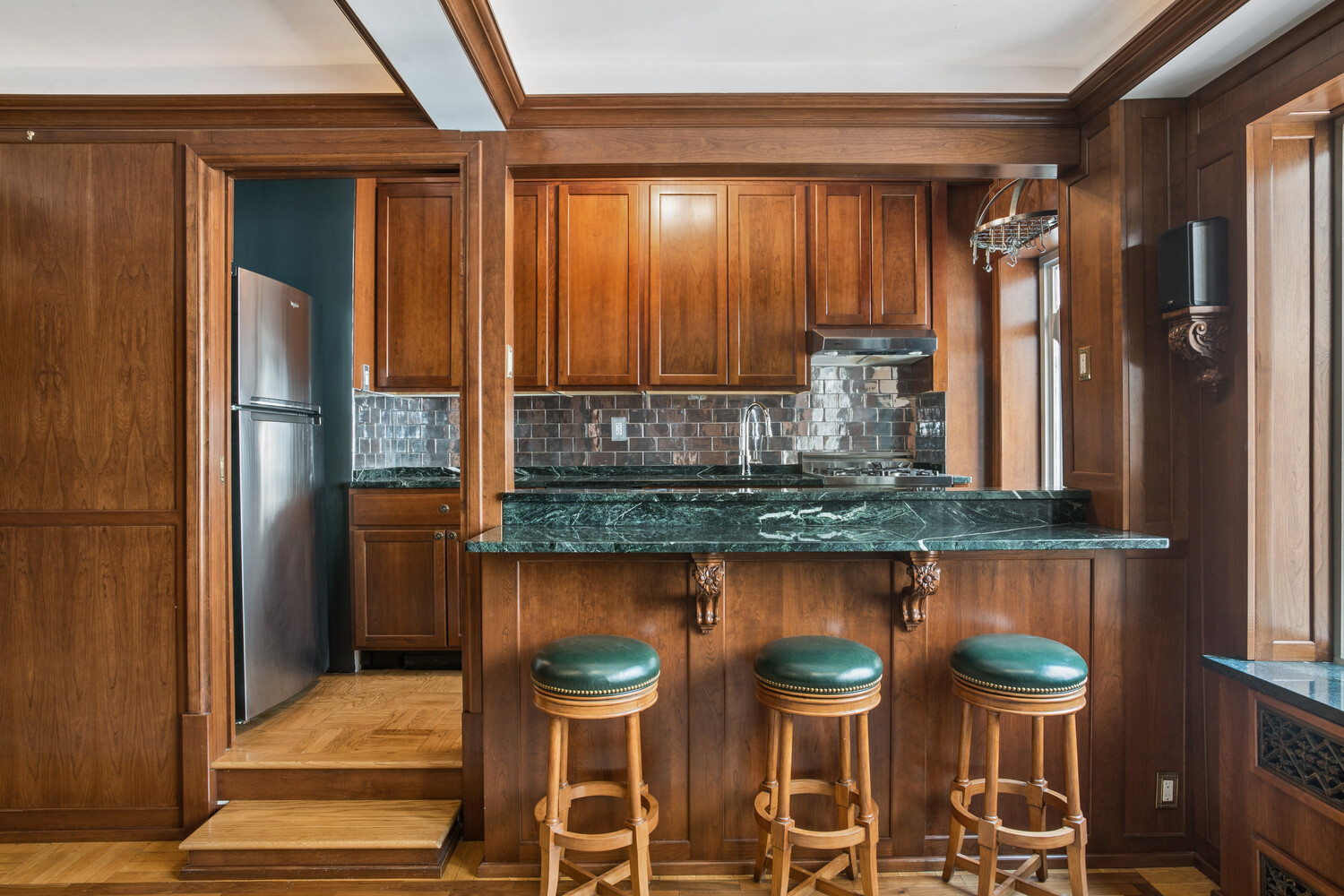20 E 35TH Street 9L
