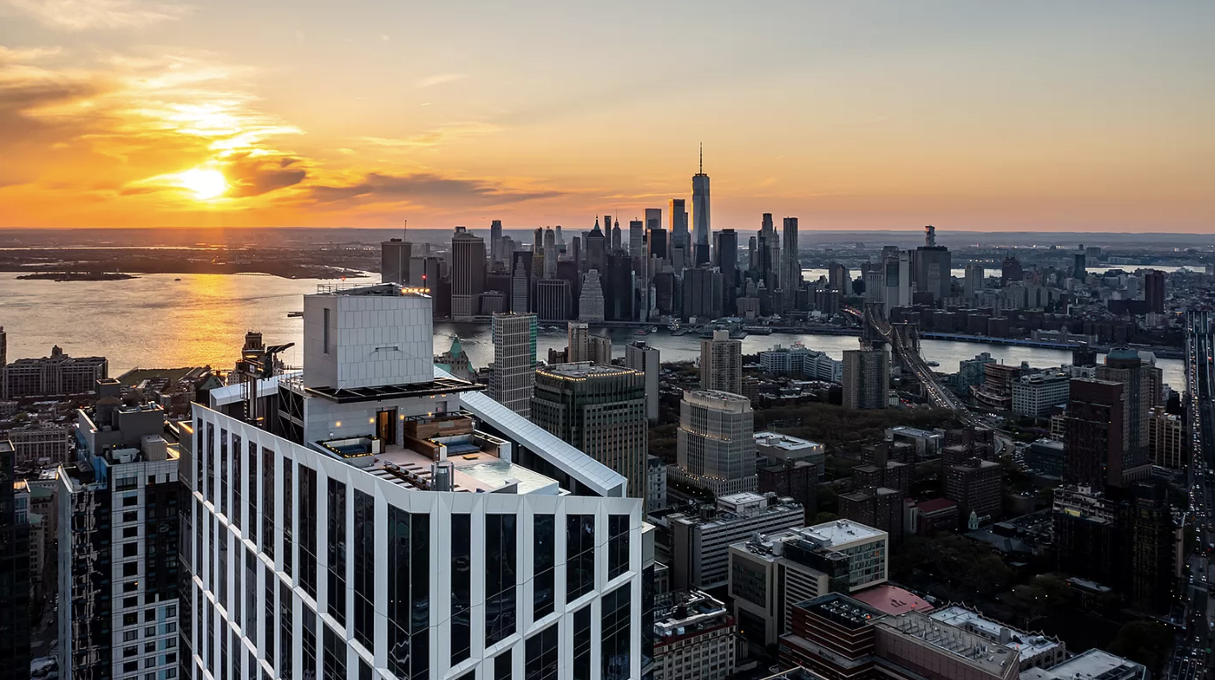 1 City Point 45J