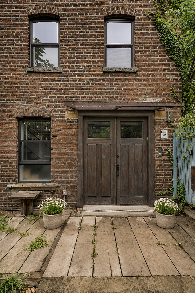 197 BAINBRIDGE Street CARRIAGE