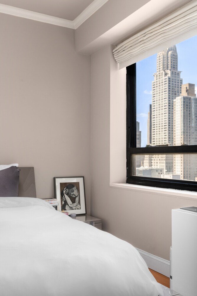 240 E 47TH Street 28A