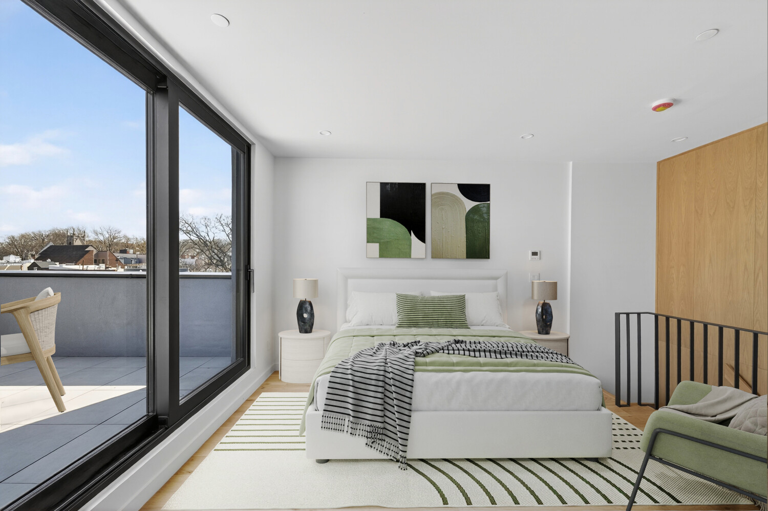 74 DIAMOND Street 4B