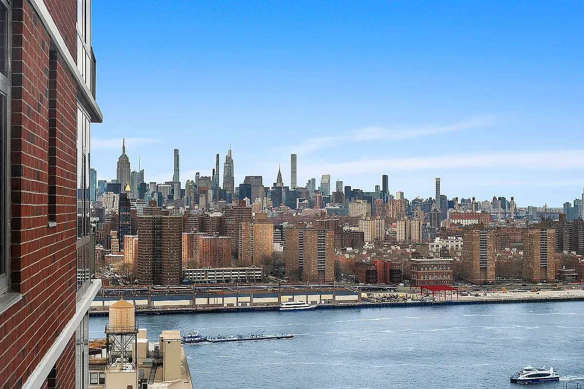 100 JAY Street 25D