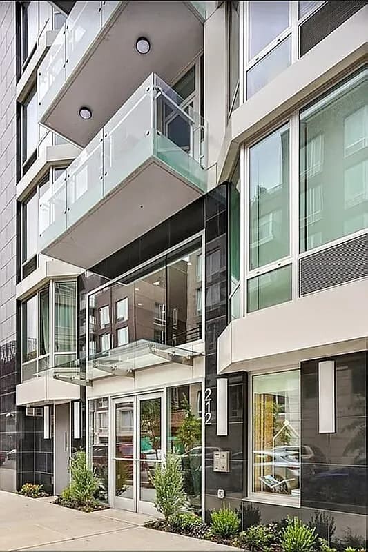 212 N 9TH Street 2A