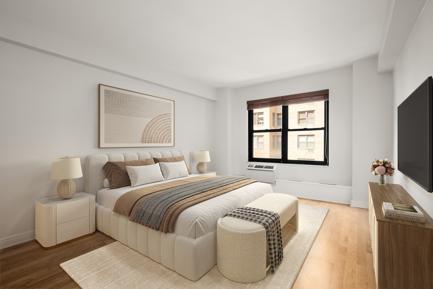 2 TUDOR CITY Place 5DS