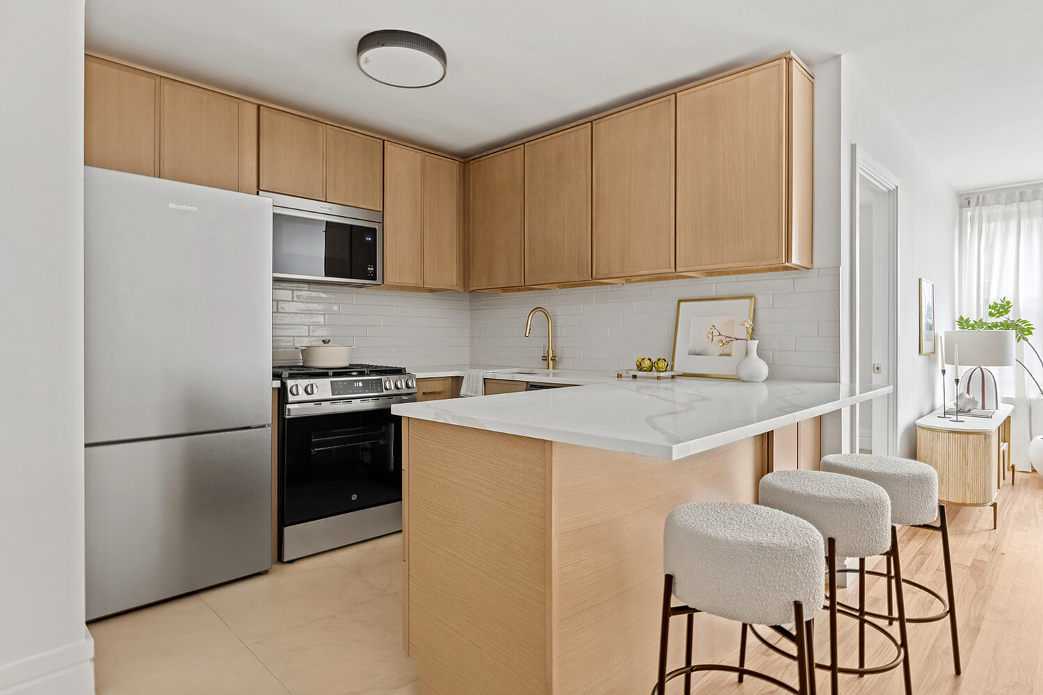 415 BEVERLY Road 6E