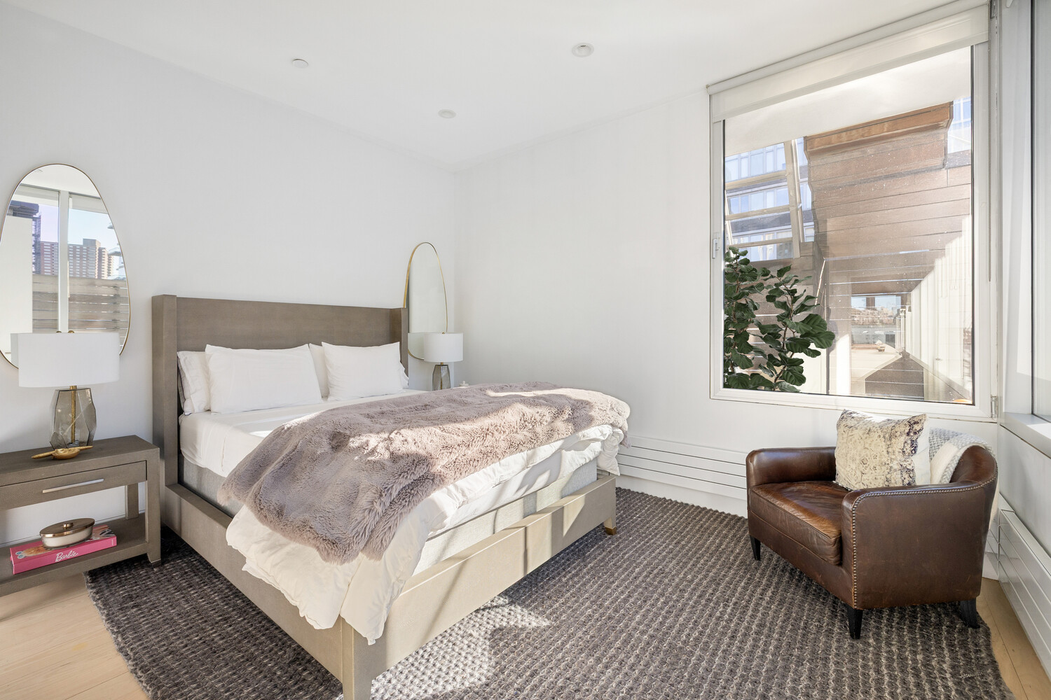 85 LEONARD Street PH