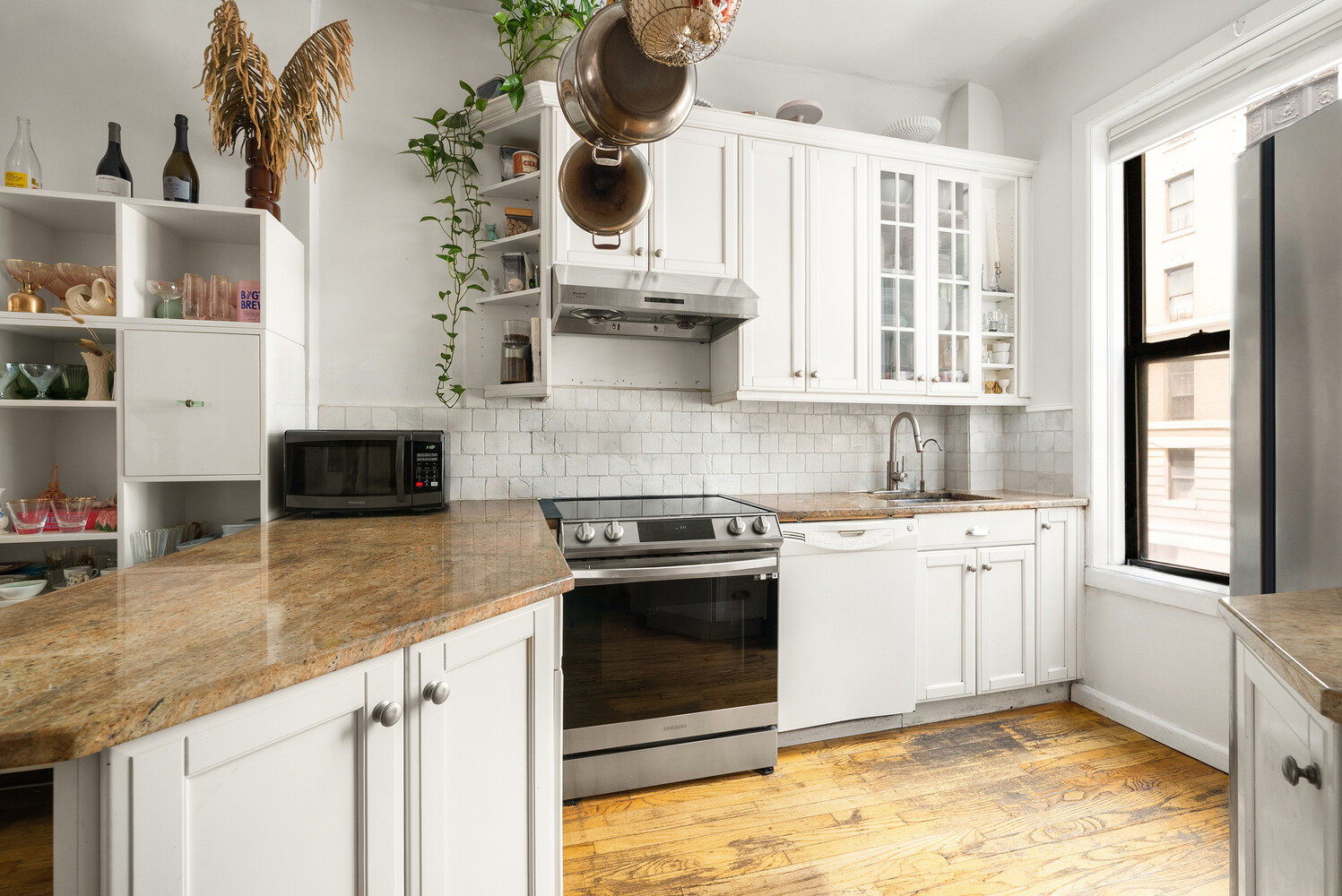 642 W 138TH Street