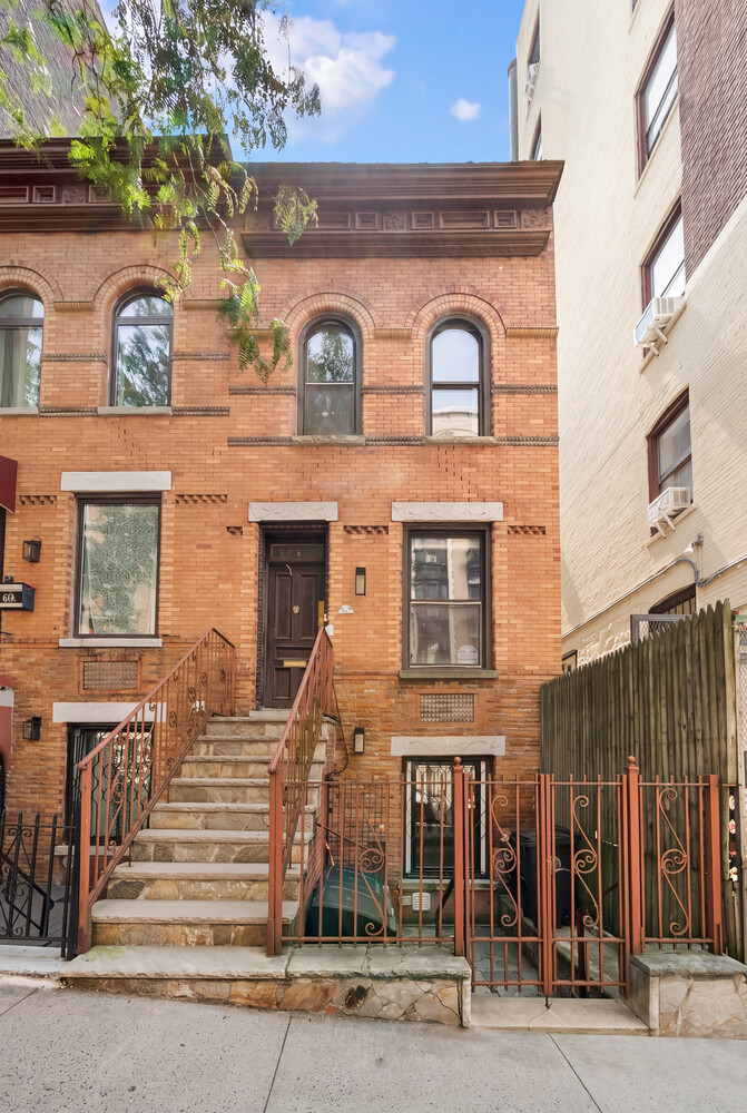 642 W 138TH Street