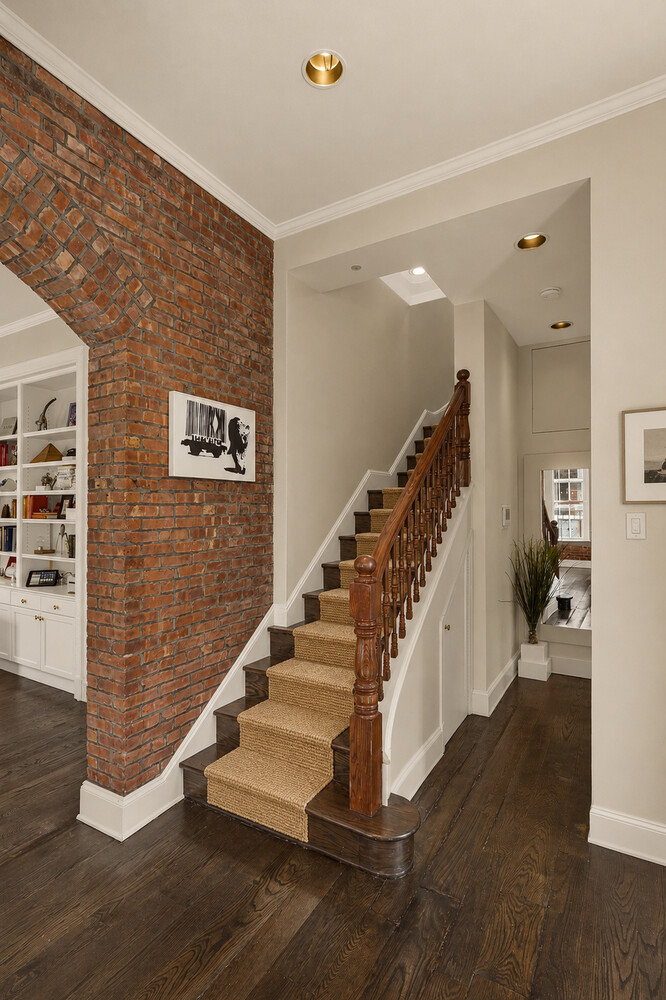 203 E 13TH Street PH4CD