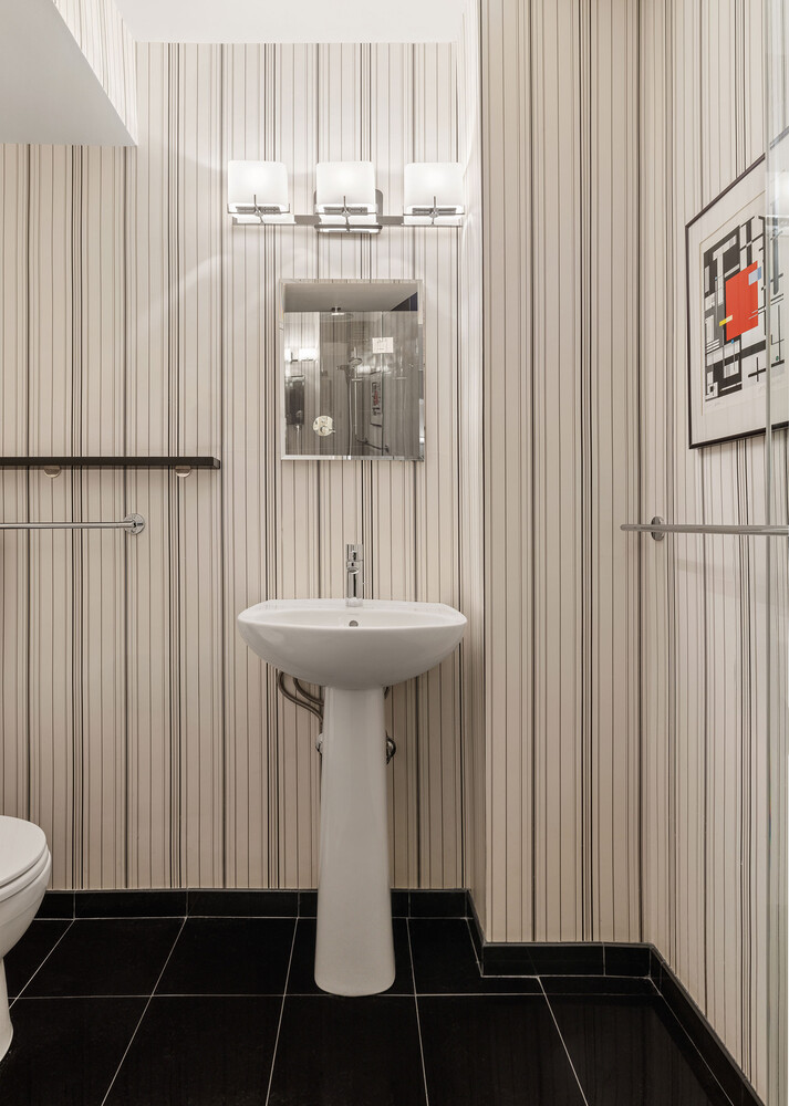55 E 9TH Street 10G