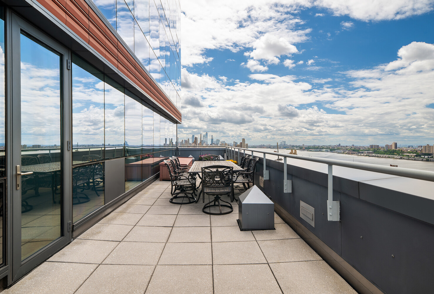 2628 BROADWAY 34FLOOR