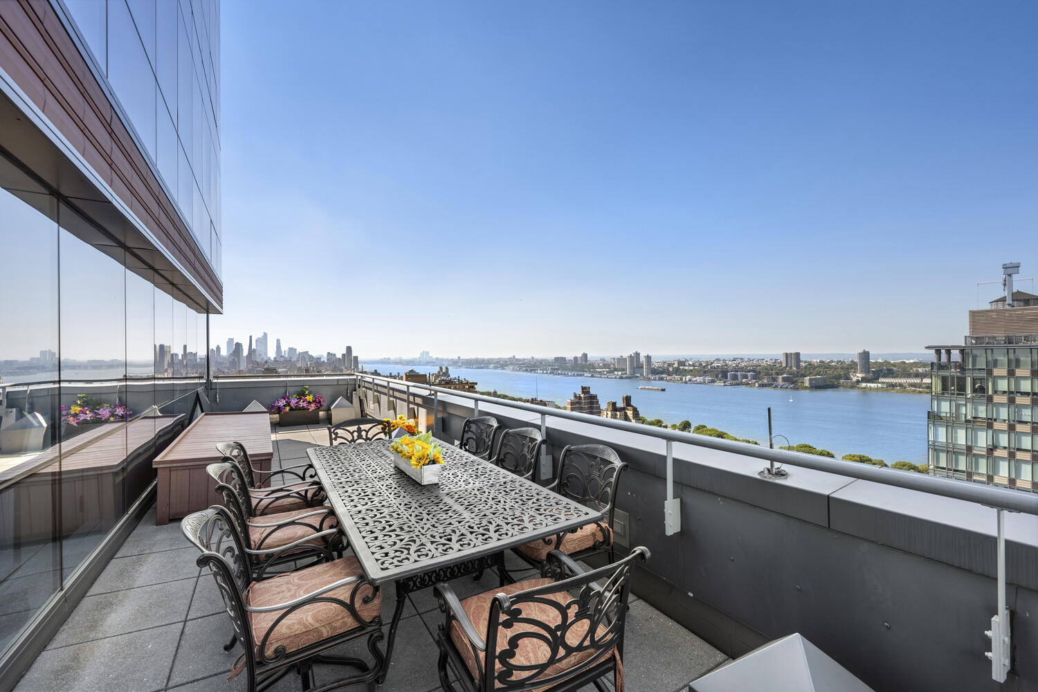 2628 BROADWAY 34FLOOR