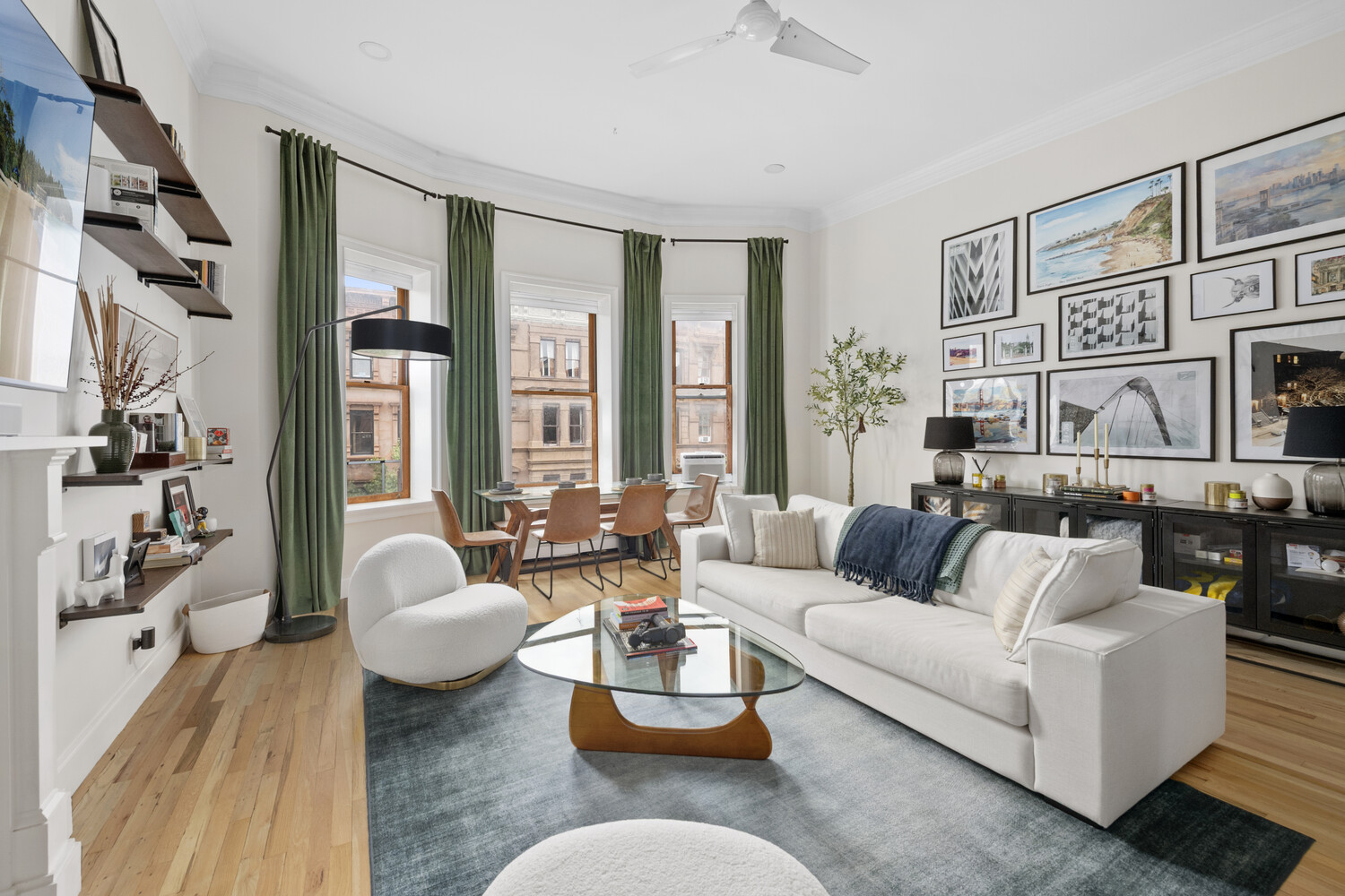 14 W 121ST Street
