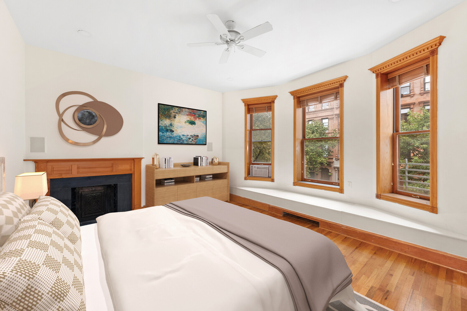 14 W 121ST Street