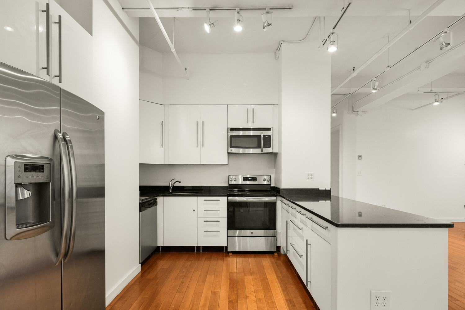 208 W 30TH Street 302