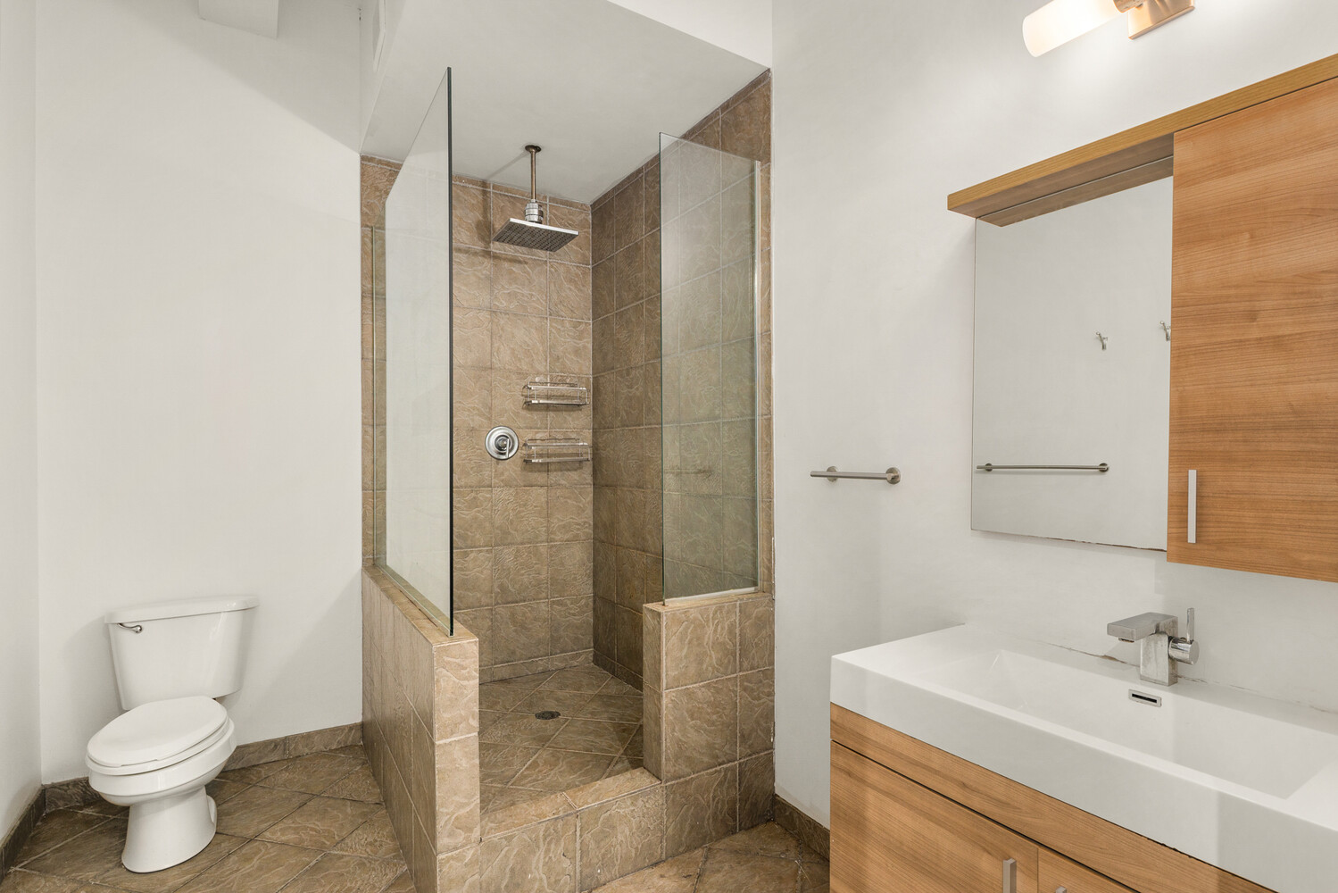 208 W 30TH Street 302