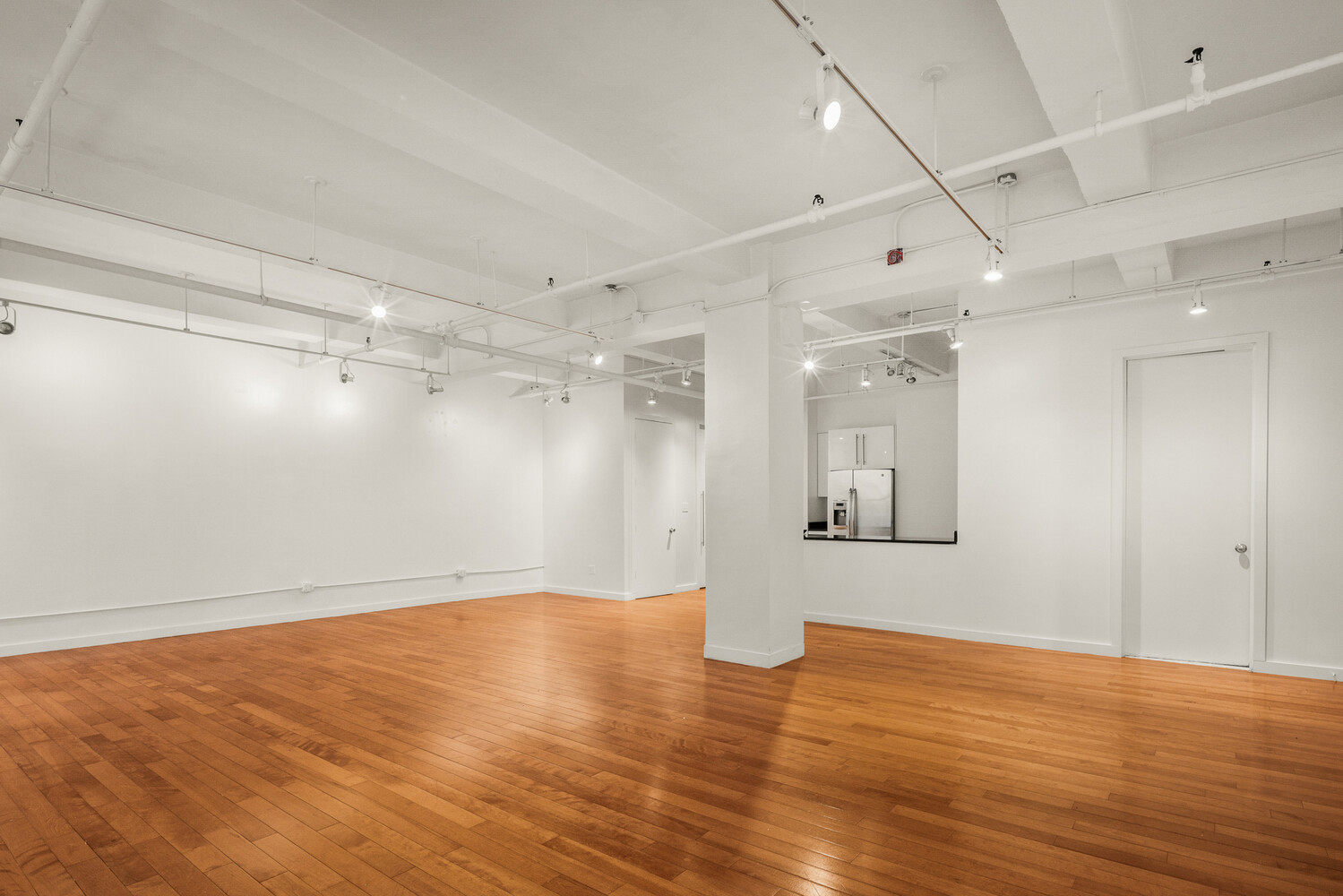 208 W 30TH Street 302