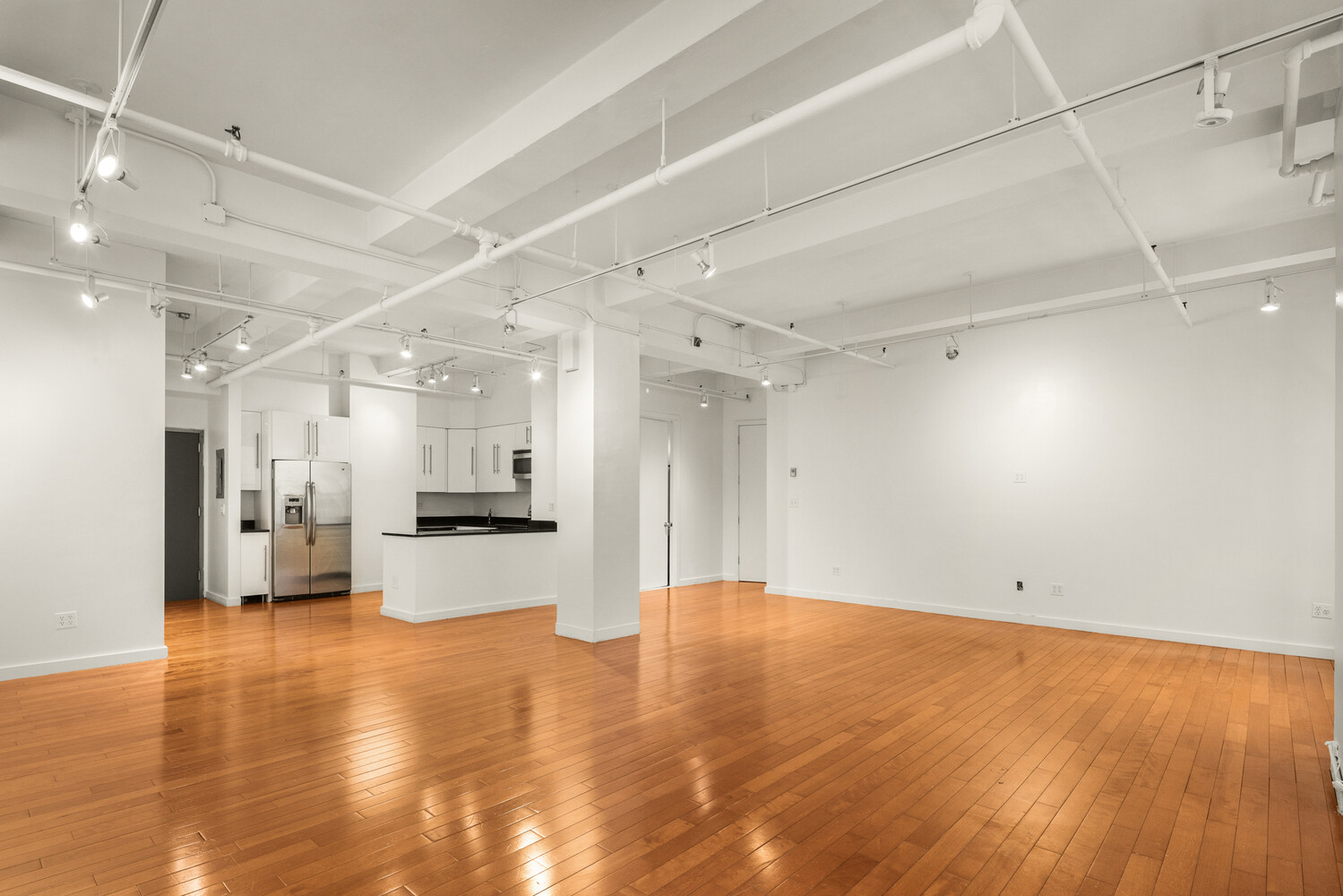 208 W 30TH Street 302