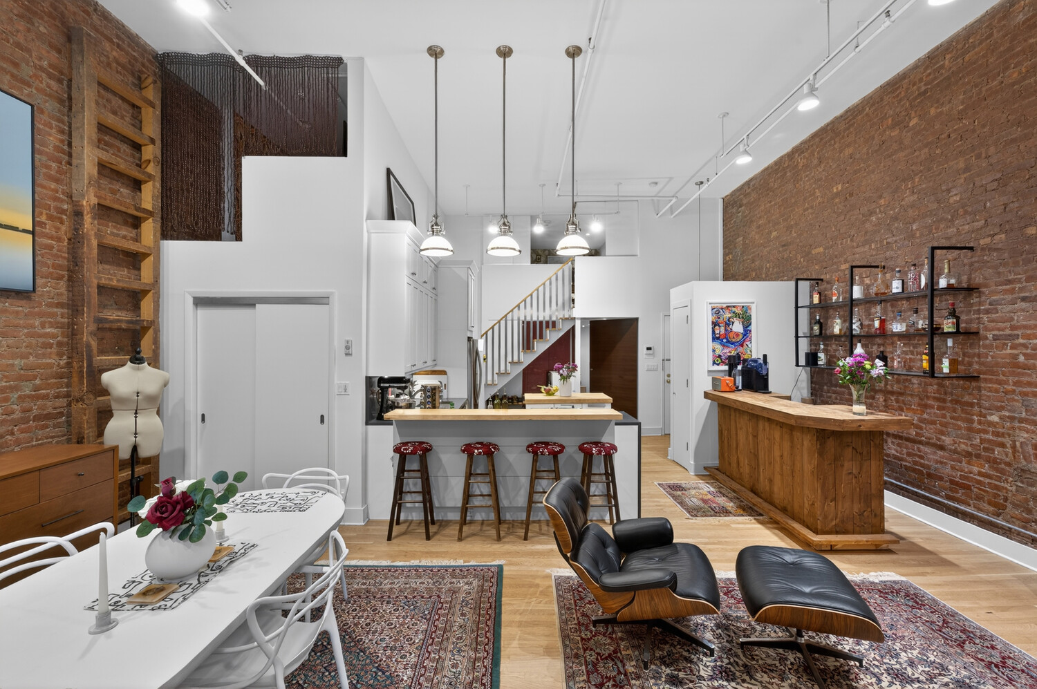 74 READE Street 2ER