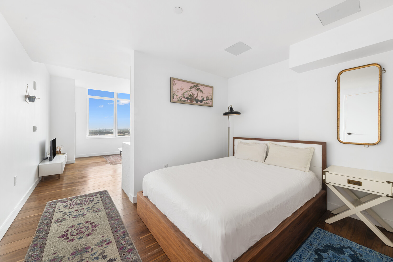 21 INDIA Street 32F