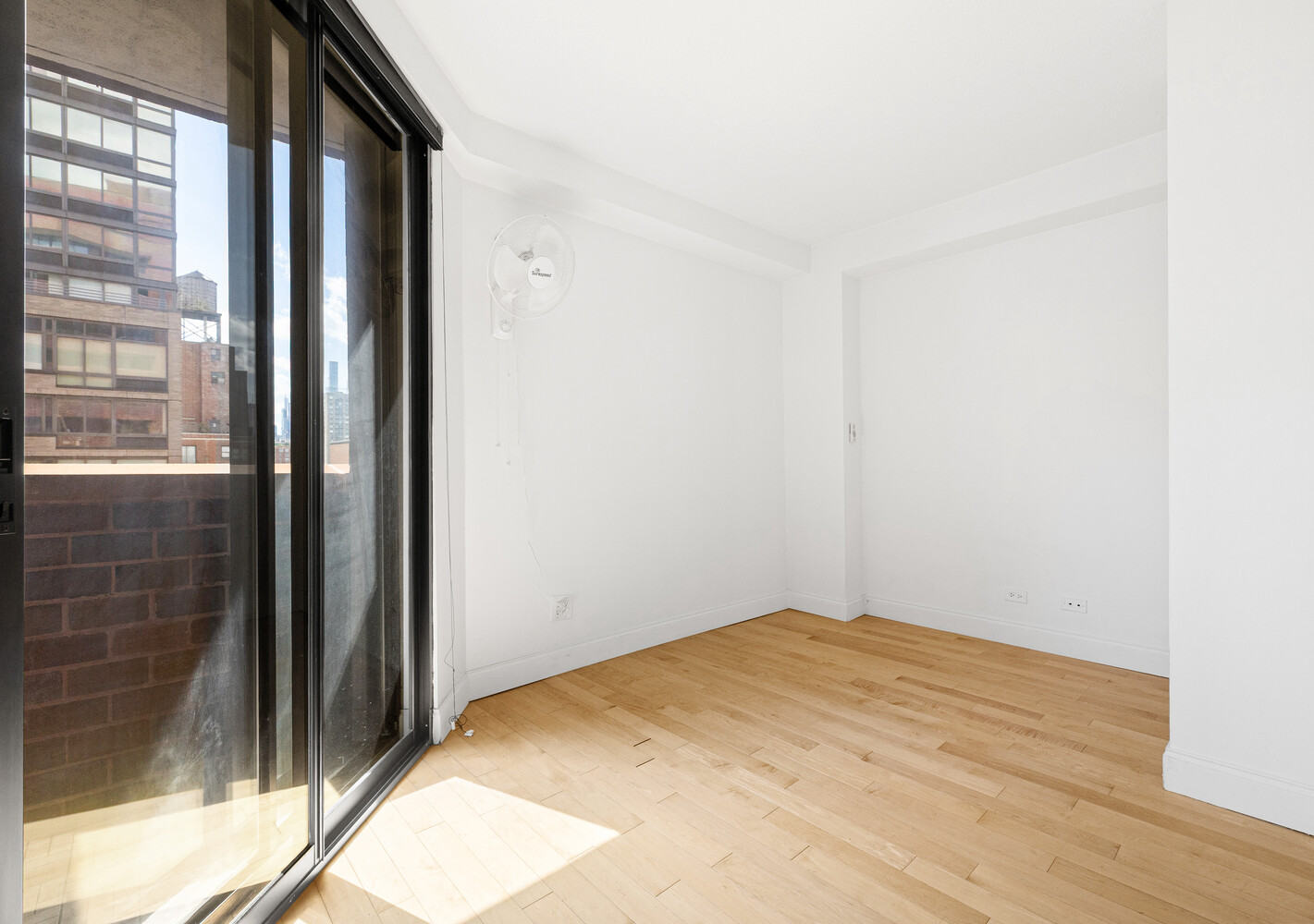 233 E 86TH Street 15A
