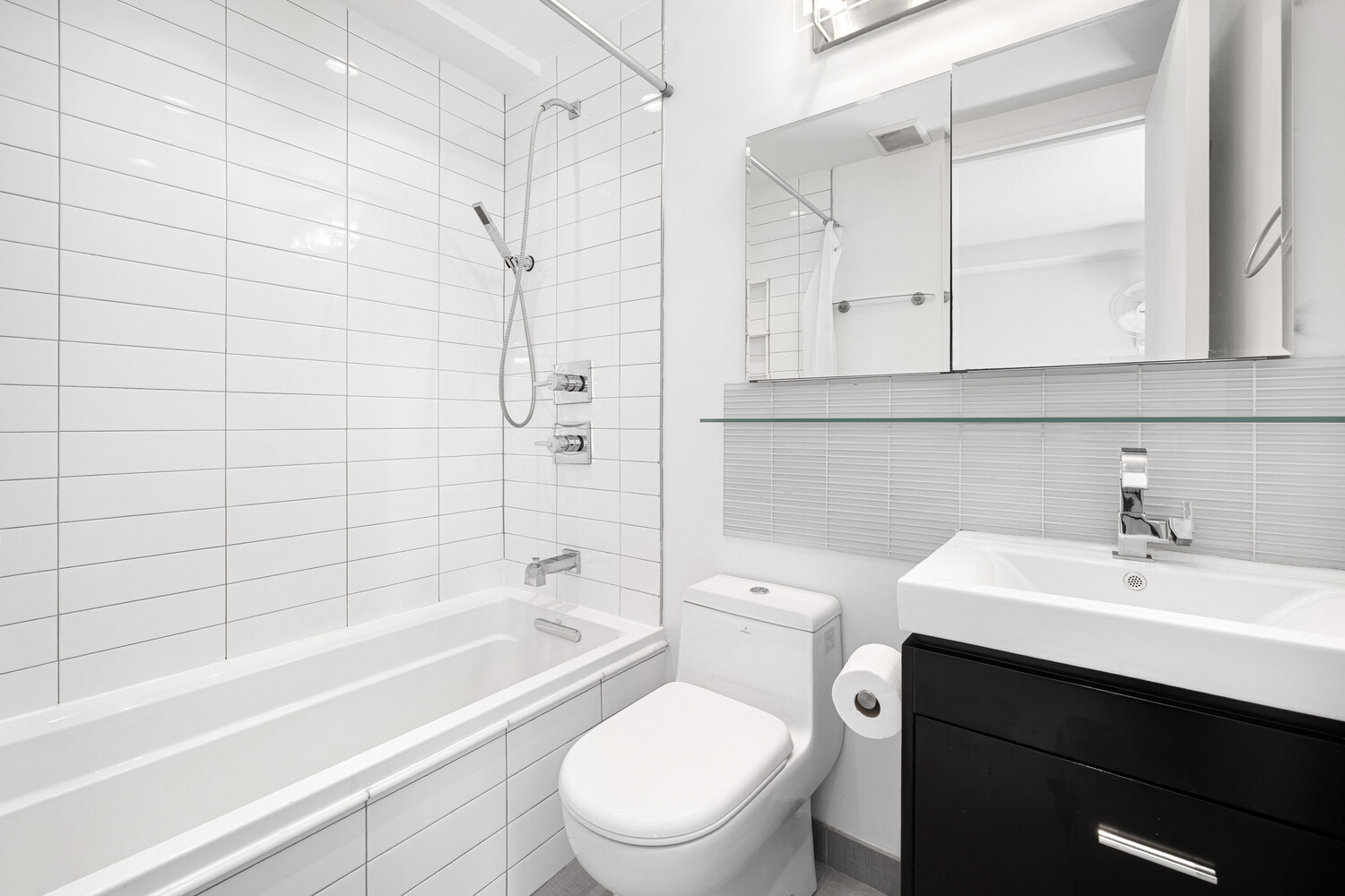 233 E 86TH Street 15A