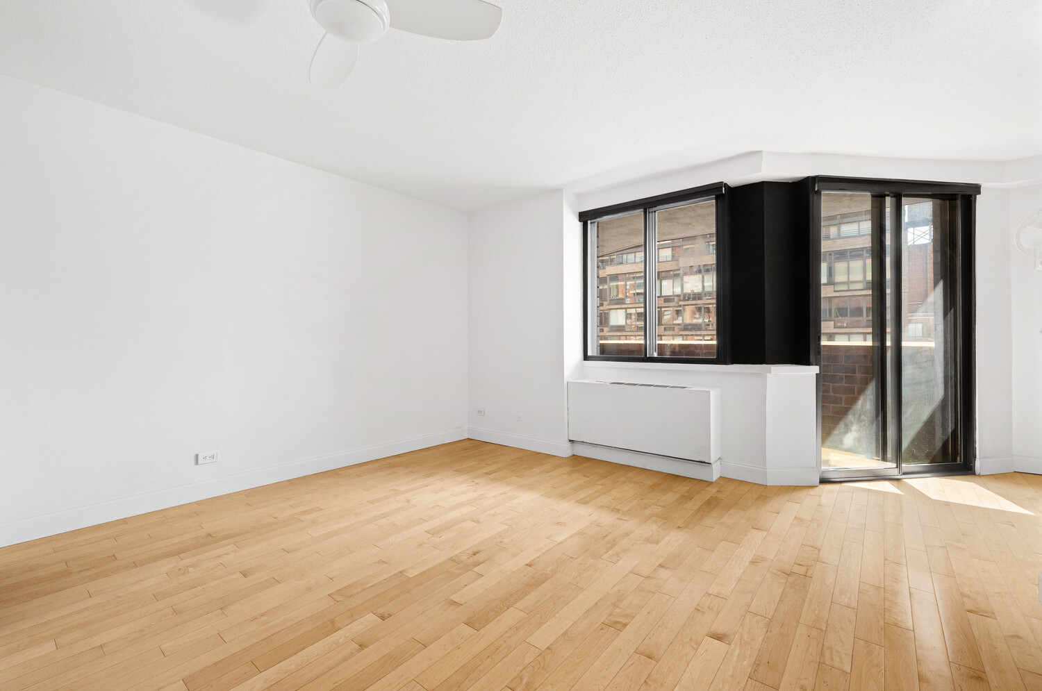 233 E 86TH Street 15A