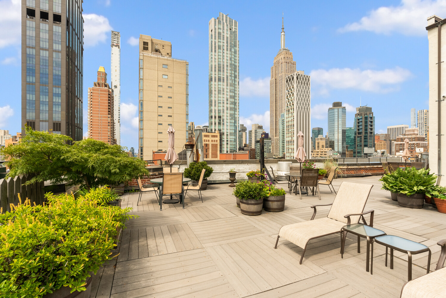 425 PARK Avenue S 20D