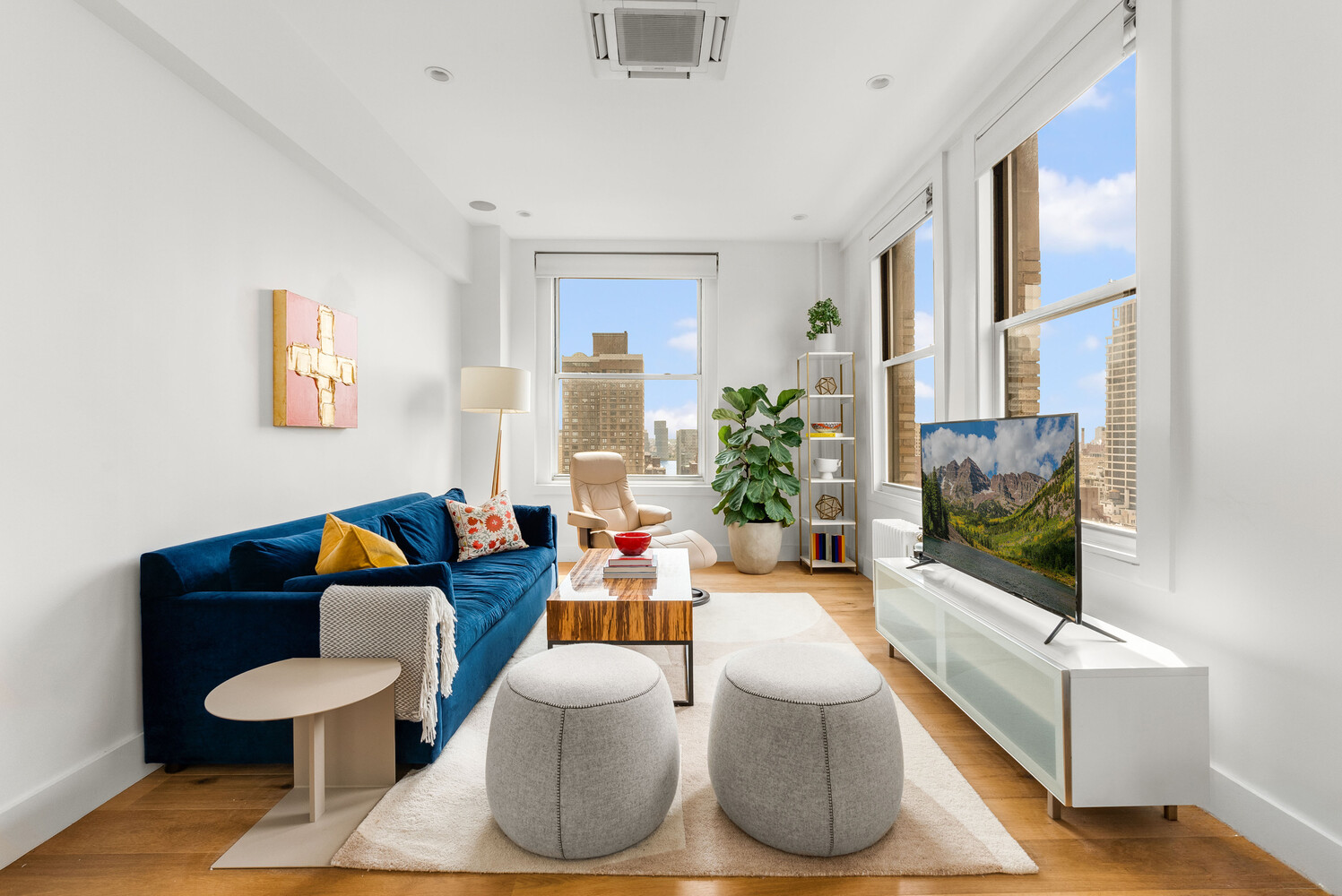 425 PARK Avenue S 20D
