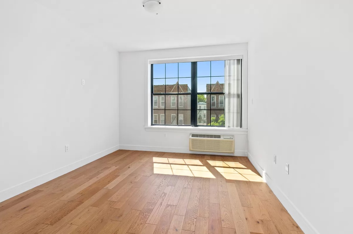 301 COVERT Street 3E