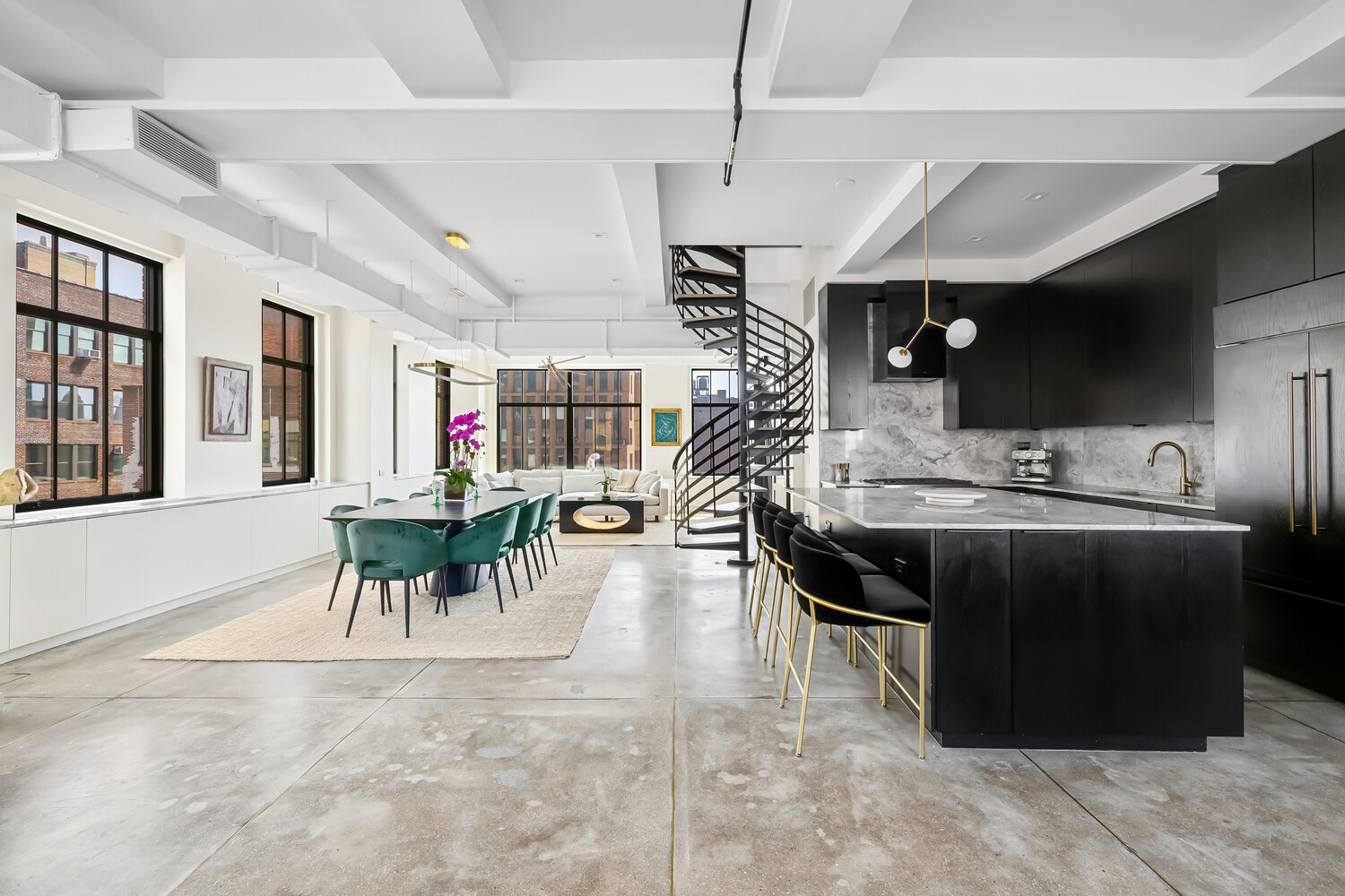 252 W 30TH Street PH15