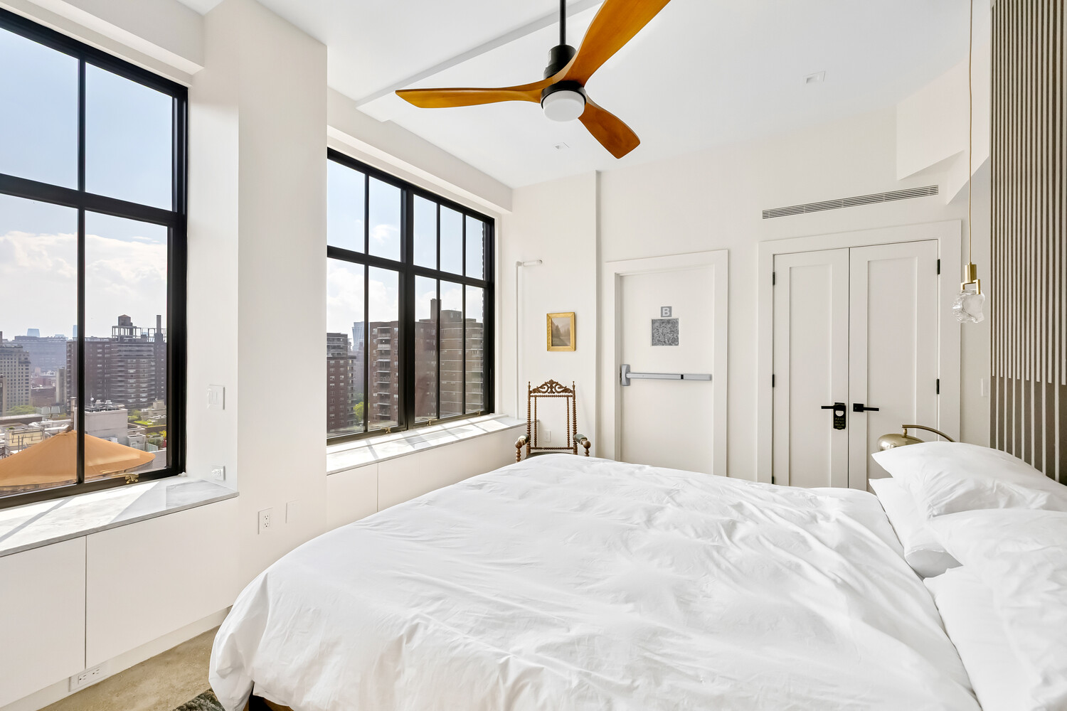 252 W 30TH Street PH15