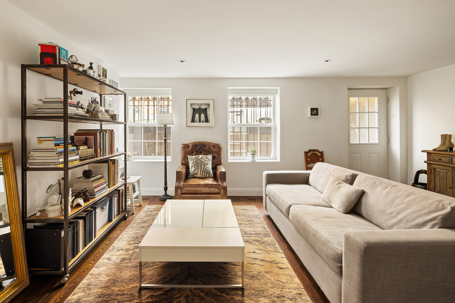 362 W 19TH Street