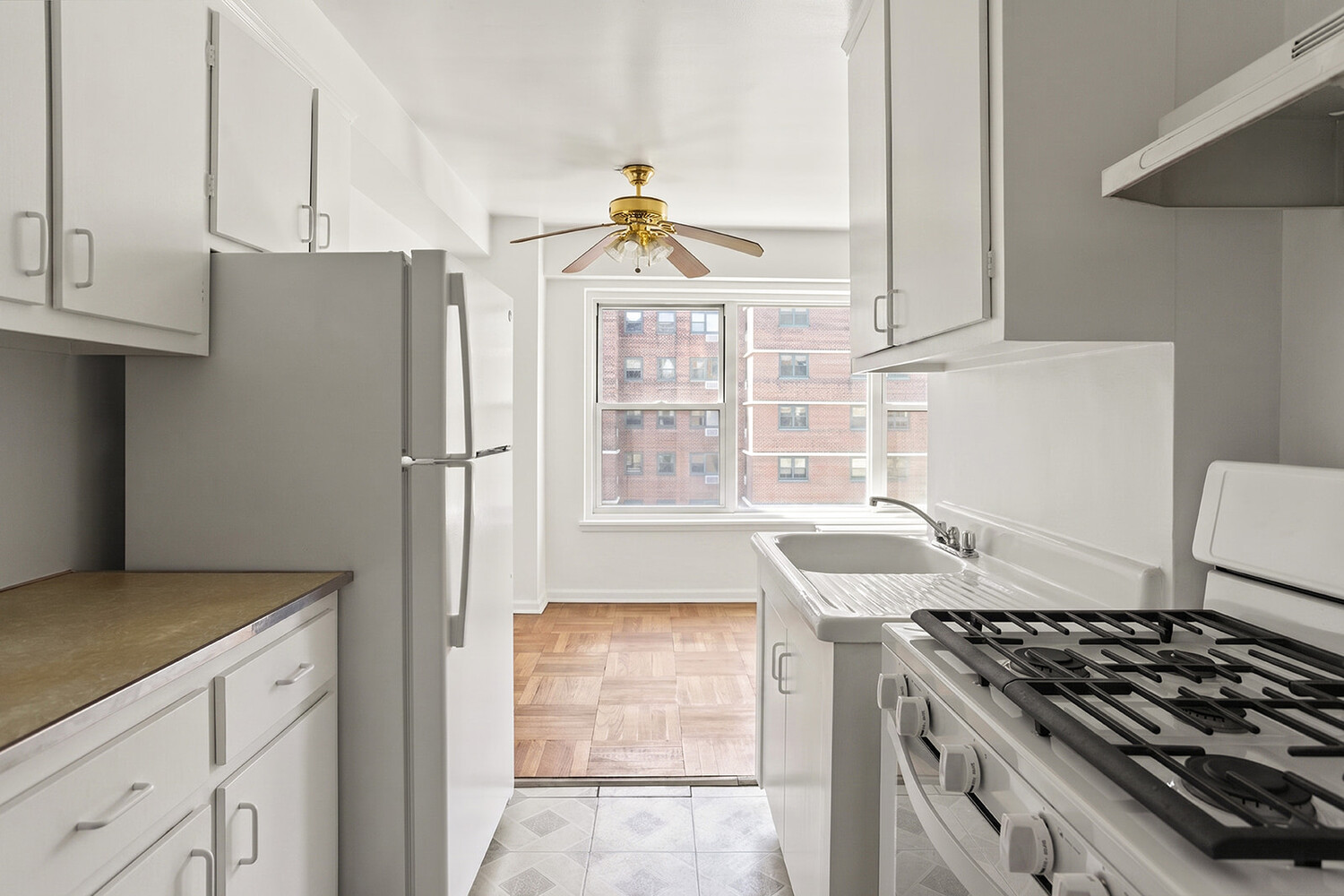 125 ASHLAND Place 12B