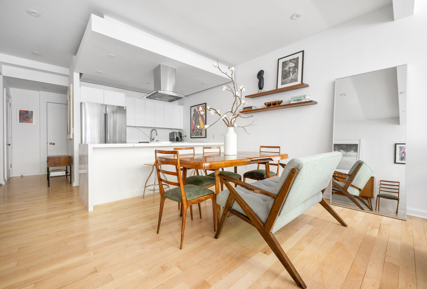 50 ORCHARD Street 2A