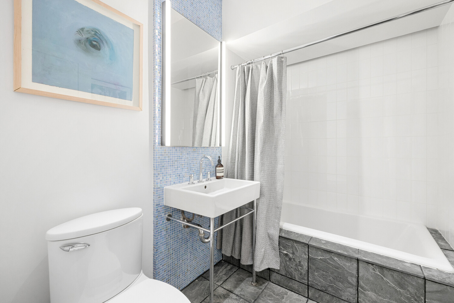 50 ORCHARD Street 2A
