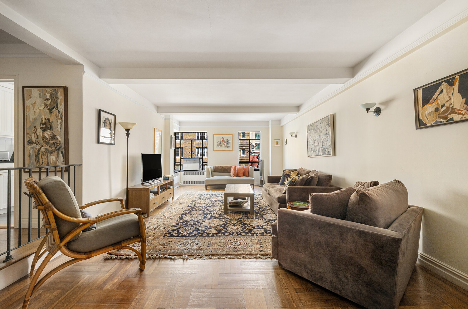 565 W END Avenue 7A