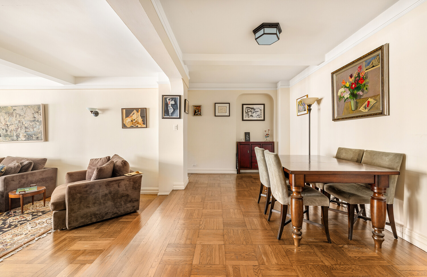 565 W END Avenue 7A