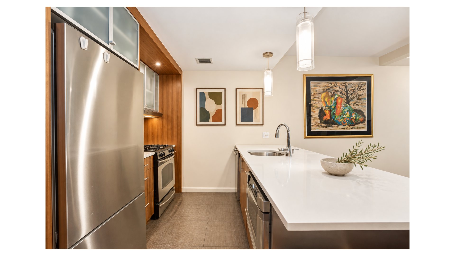 154 SKILLMAN Avenue 2B