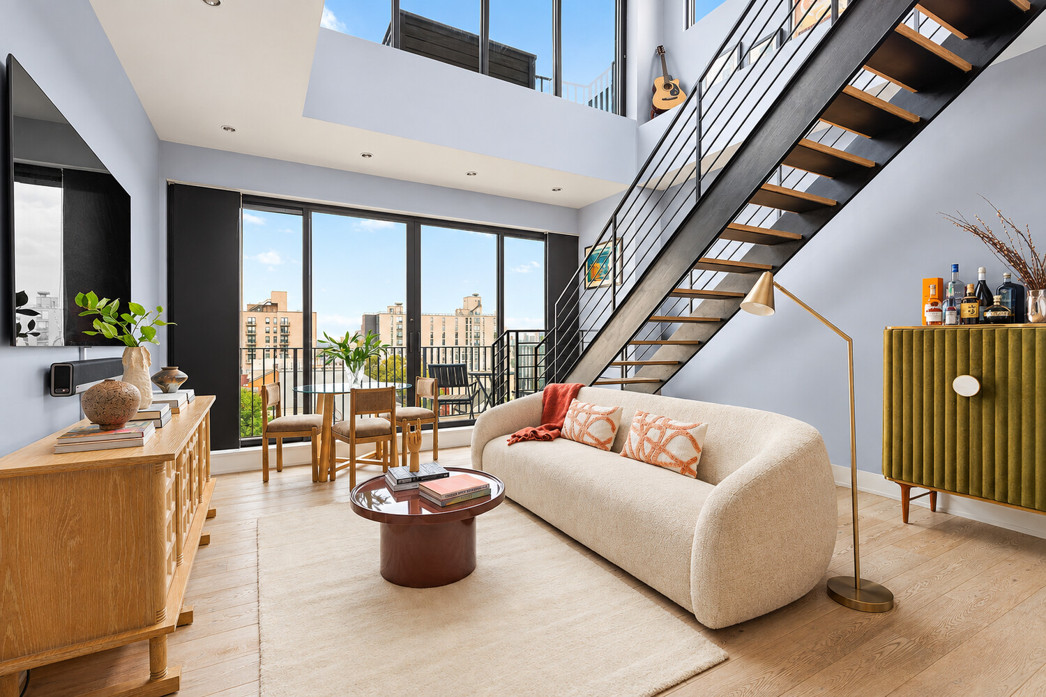 558 5TH Avenue 5B